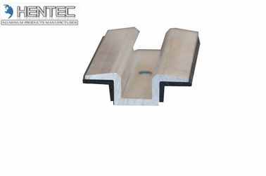 L'extrusion en aluminium commerciale profile Cutted pour les systèmes solaires de support de toit