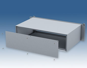 L'extrusion en aluminium industrielle profile des clôtures en aluminium modernes pour l'électronique d'OEM