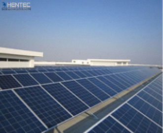 AA20Um dégagent le cadre en aluminium de panneau solaire avec la surface de poinçon/foret