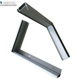Le jet de poudre de Customerized a enduit des cadres pour les panneaux solaires/6063/6061/6060