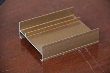 Le profil d'aluminium de Windows 6061 de bureau/salle de bains, le grain en bois a enduit l'extrusion d'aluminium de profil