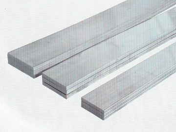 Barre en aluminium plate d'extrusion faite sur commande 6063 6005 avec le recourbement/coupe