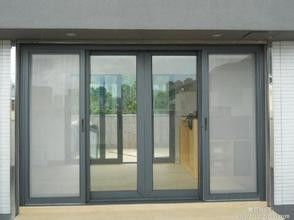6063 / 6061/6060 extrusions en aluminium de porte avec la surface peinte par poudre