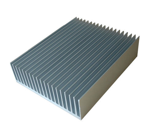 Radiateurs en aluminium expulsés, radiateur 6061/6005 d'extrusion d'aluminium pour les produits solaires de picovolte