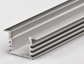 Barre en aluminium adaptée aux besoins du client d'extrusion avec le revêtement électrophorétique