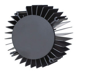 Le radiateur de LED adapté aux besoins du client par OEM a expulsé performance de profils d'aluminium haute