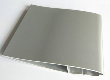 La poudre a peint la pale de ventilateur industrielle pour les profils en aluminium d'extrusion