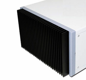 Profil industriel en aluminium, profils en aluminium d'extrusion de radiateur avec la coupe, tapant