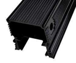 Noircissez les extrusions en aluminium anodisées pour l'électronique/couverture électrique/clôture électronique