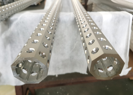 Machining CNC personnalisé Profiles industriels en aluminium pour le bras robotisé
