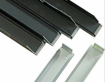 Cadre en aluminium de panneau solaire de support argenté d'alliage de grande précision