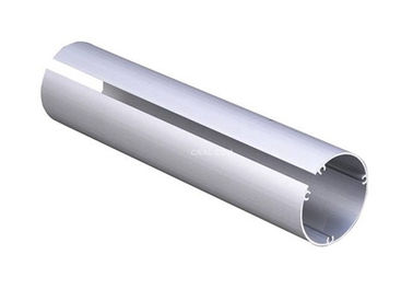 Rond de tube en aluminium anodisé formé adapté aux besoins du client avec l'usinage de la coupe/commande numérique par ordinateur