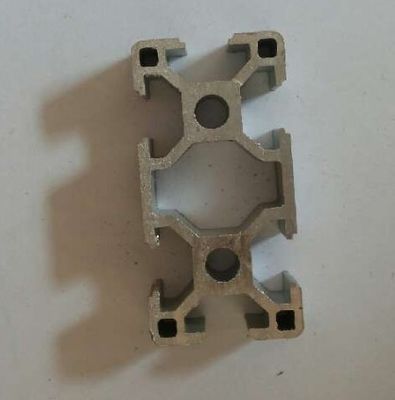 Systèmes en aluminium industriels de profil de jet de poudre de fluorocarbone pour électronique