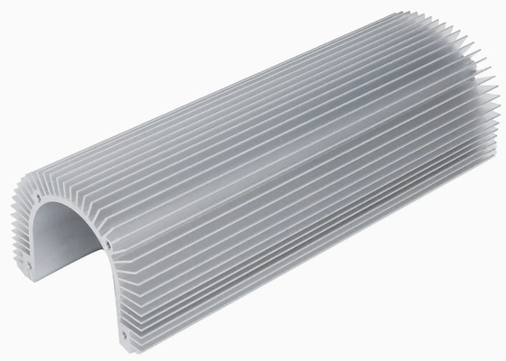 Profiles d'extrusion de dissipateur de chaleur anodisés naturels pour lampes / machines à LED