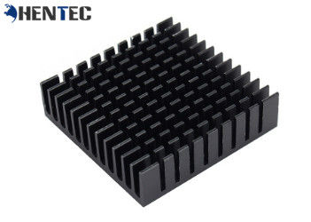 6063 profils en aluminium anodisés noirs d'extrusion de radiateur avec l'usinage de commande numérique par ordinateur