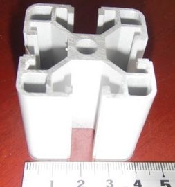 Clair/noir a anodisé le profil en aluminium industriel pour l'électronique 6063-T5