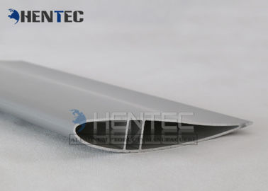 Argentez les pales de ventilateur anodisées de plafond que l'aluminium a expulsées des profils avec la coupe/le forage