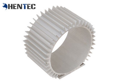 Radiateur en aluminium/profils en aluminium de radiateur d'extrusion avec l'usinage