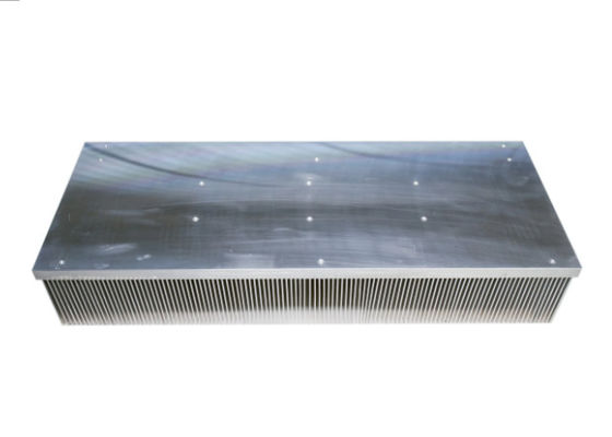 Le moulin a fini des profils en aluminium audio d'extrusion du radiateur T4