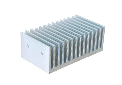 Profils en aluminium anodisés de radiateur d'extrusion de radiateur standard