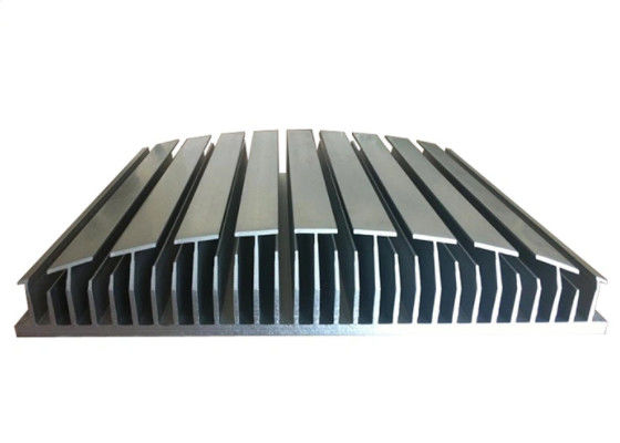 Profils en aluminium d'extrusion de radiateur de radiateur de l'alliage T4 6063
