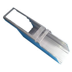 La poudre peinte/a anodisé/l'extrusion en aluminium finie par moulin EV chargeant Polonais