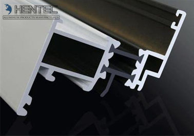 La coutume a expulsé les extrusions en aluminium 6063 de porte coulissante - T5, peinture blanche de poudre