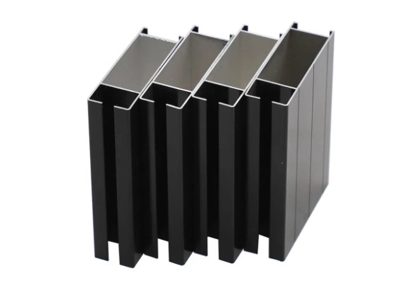 Profil en aluminium de haute résistance 6005 de l'extrusion T5 anodisé pour le matériau de construction
