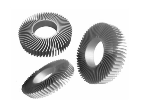 La grande extrusion du radiateur T5 profile le moulin anodisé de refroidisseur d'eau fini