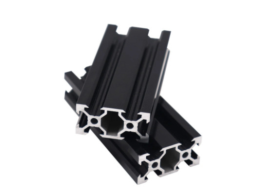 V - L'extrusion en aluminium industrielle de la fente 6005 profile la préparation de surface anodisée